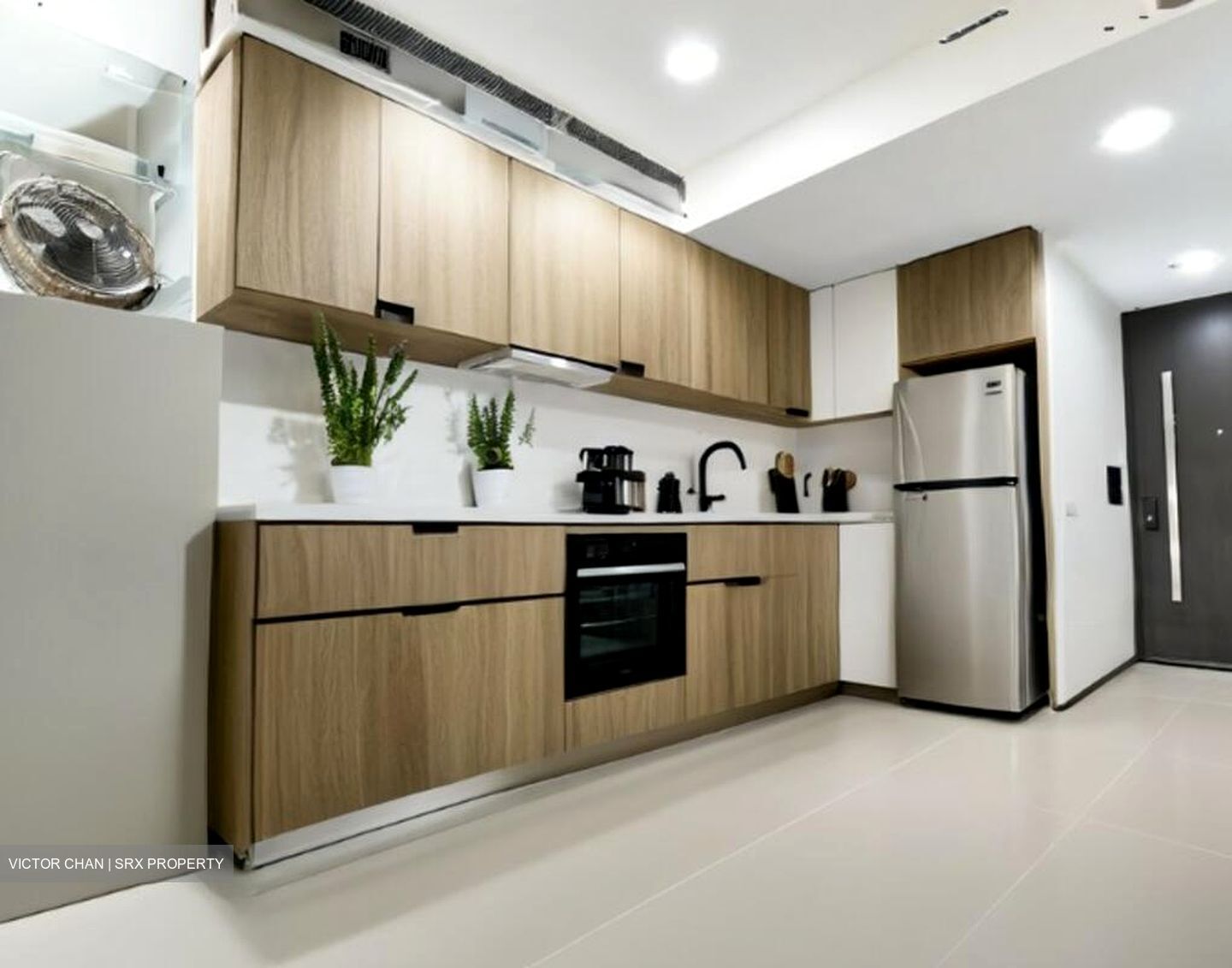 Sims Urban Oasis (D14), Condominium #525309561